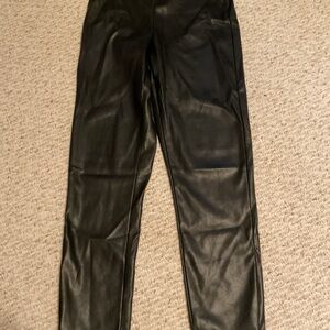 NWOT Women’s OLD NAVY Extra Hugh Rise Skinny Black Faux Leather Pants, size 4